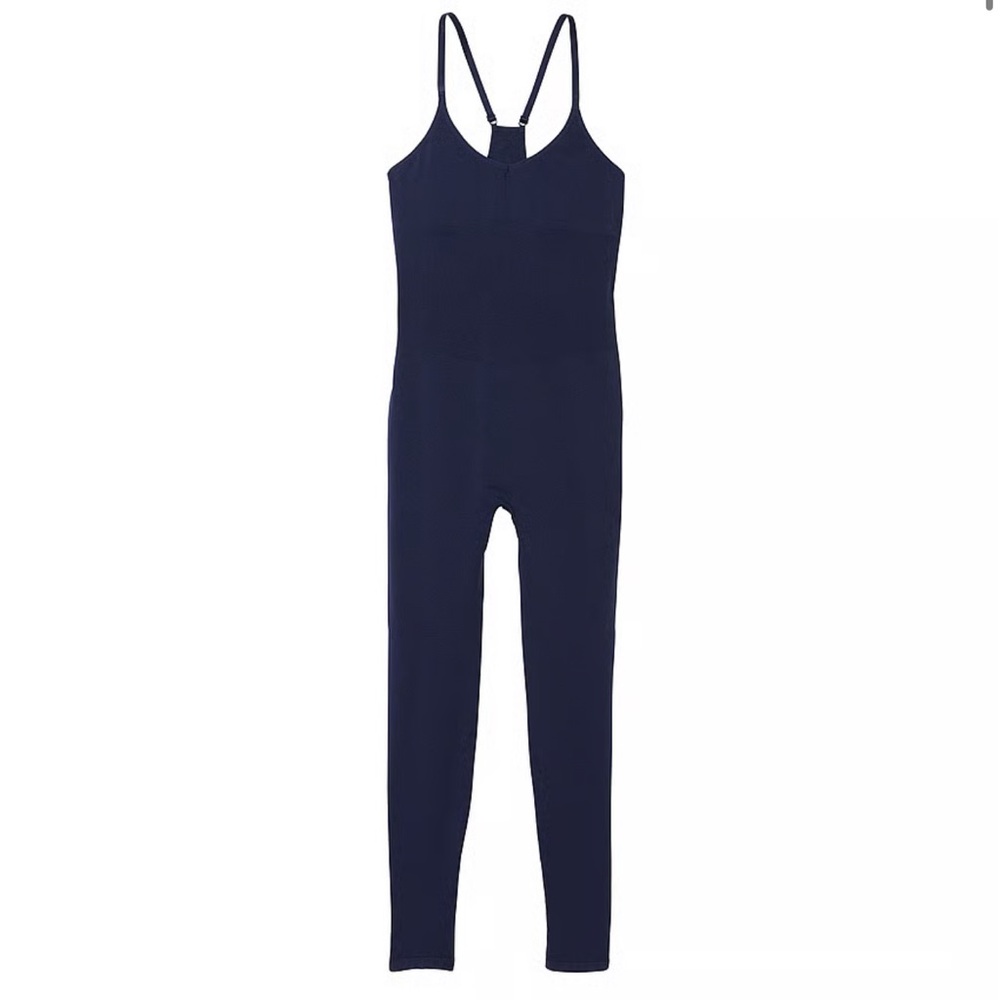 Victoria’s Secret PINK
SEAMLESS WORKOUT ONESIE
